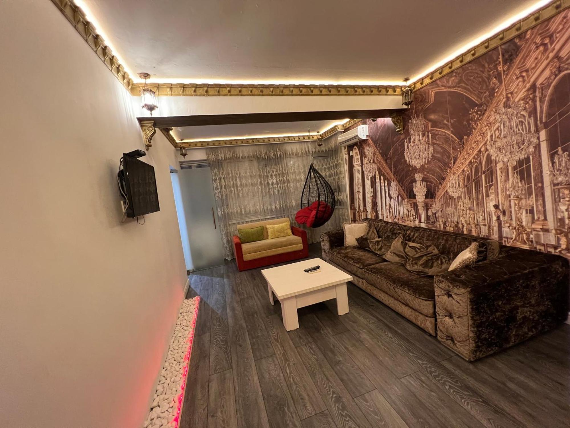 2 Bedrooms Heart Of City Center Chişinău Eksteriør billede