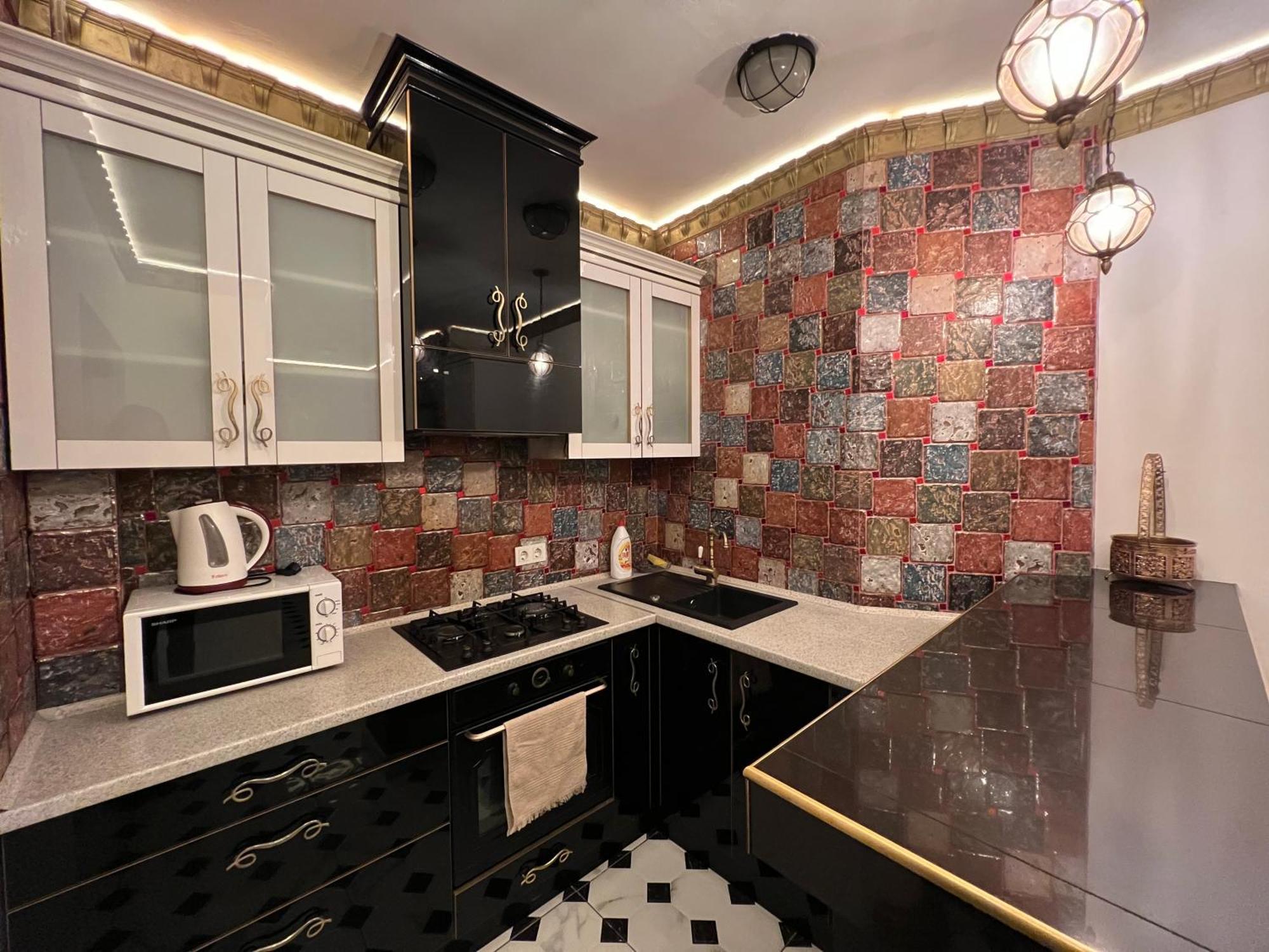 2 Bedrooms Heart Of City Center Chişinău Eksteriør billede