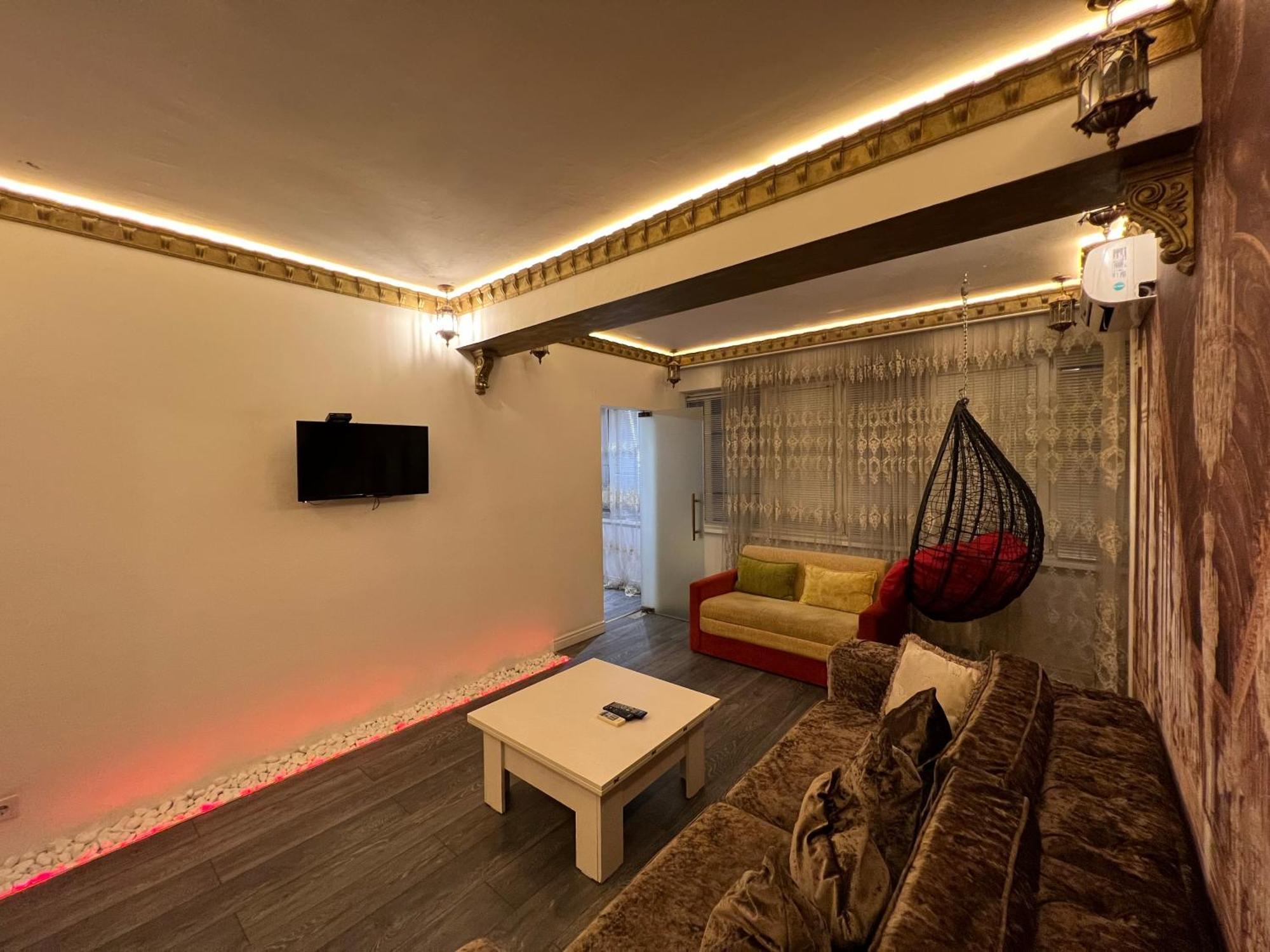 2 Bedrooms Heart Of City Center Chişinău Eksteriør billede