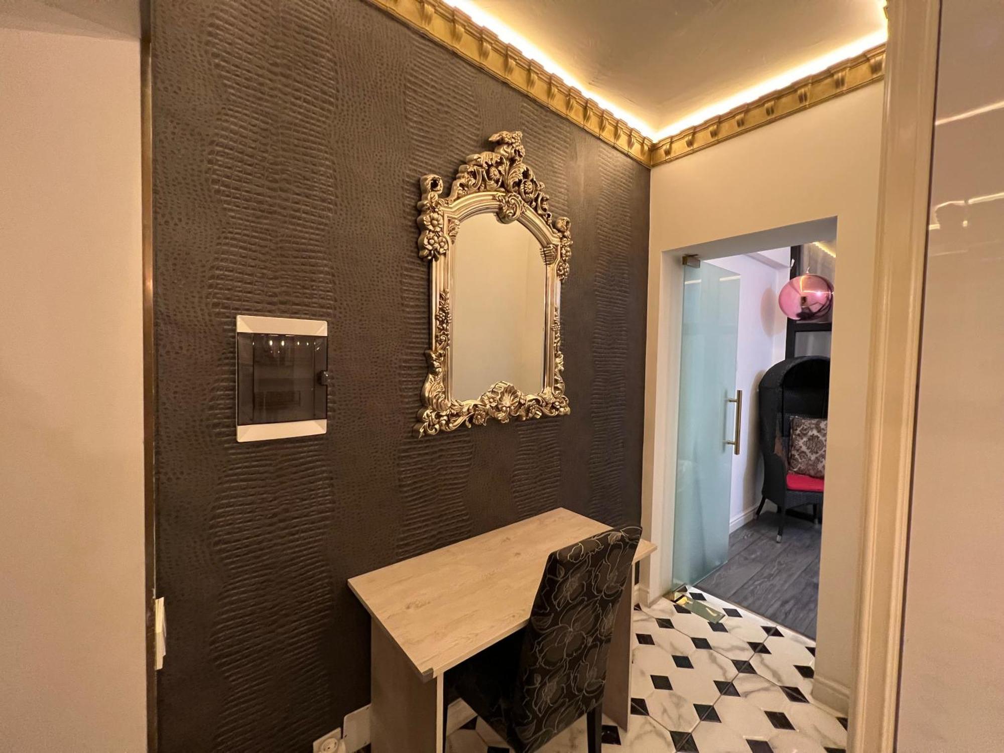 2 Bedrooms Heart Of City Center Chişinău Eksteriør billede
